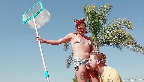 Horny blonde gets her ass pounded by a dick in the pool